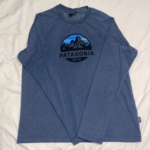 Patagonia Organic Cotton Large lightweight blue pullover
